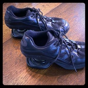 Z-Coils Athletic Shoes